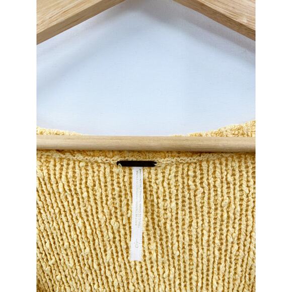 Free People  butter yellow oversized cable knit sweater - Picture 3 of 5